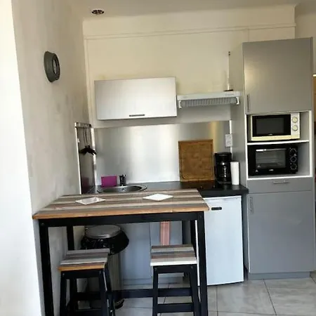 Le Saint-castor - T1 Central Apartment Nimes