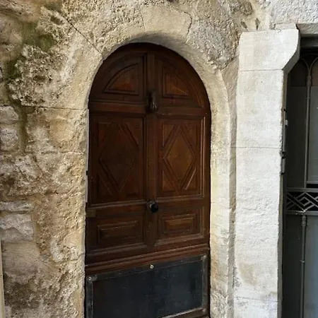 Le Saint-castor - T1 Central Apartment Nimes